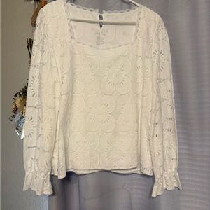 Uncooyee Women's White Crochet Lace Long-Sleeve Top